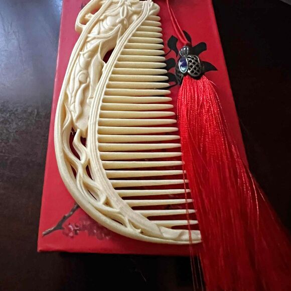 Carved Ivory Fruit Dragon or Goddess Comb with Tassel - Your Choice of Colors - Picture 11 of 12
